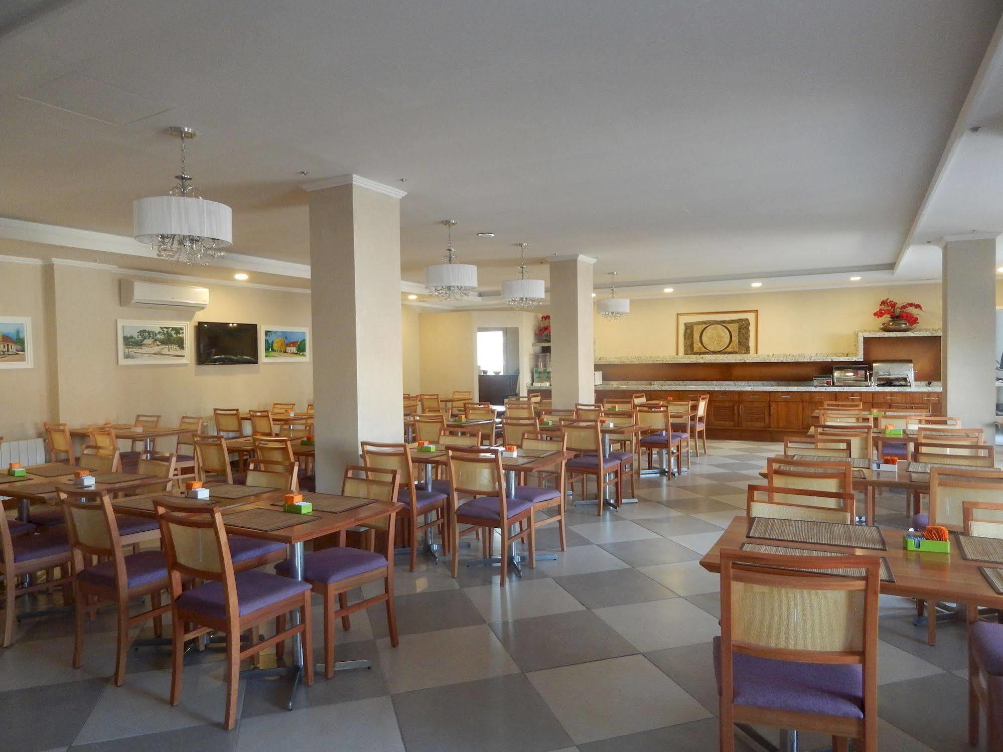 Life Hotel Infinity Грамаду Екстериор снимка